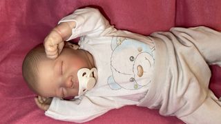 Bebé Reborn Hecho a Mano