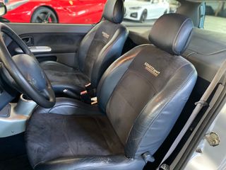 Renault Clio SPORT 3.0 V6 2001