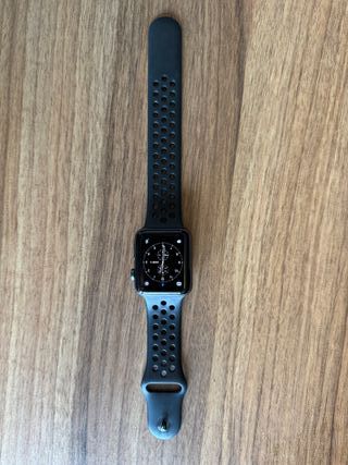 Apple iwatch serie 3 nike 42mm, +5 correas extras