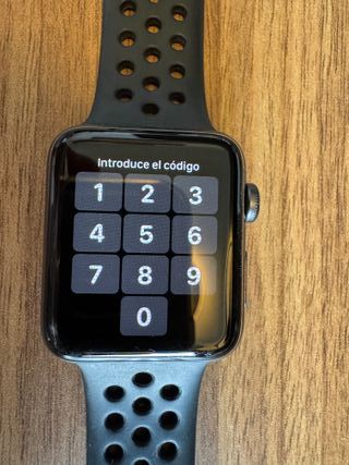 Apple iwatch serie 3 nike 42mm, +5 correas extras