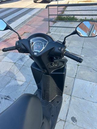 Honda Vision (poco uso)