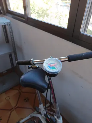 Bici Estática Blanca