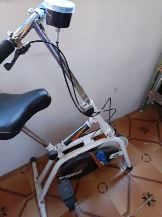 Bici Estática Blanca