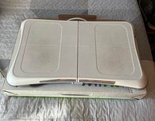 Consola Wii con Accesorios y Cables