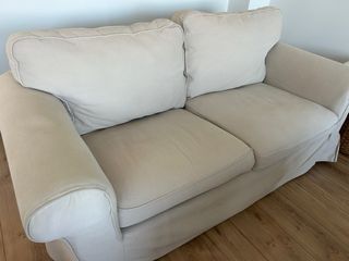 Sofá 2 plazas Ikea EKTORP