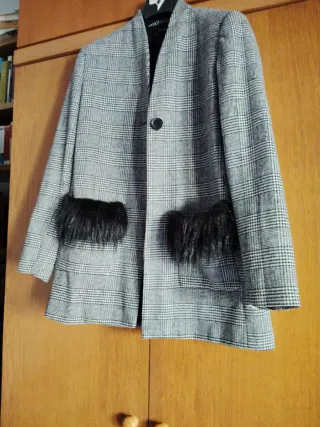Chaquetón Zara Cuadros Talla M