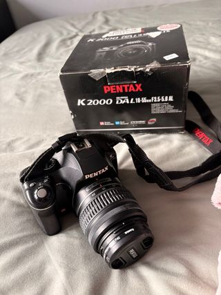 Cámara Pentax K2000 Negra
