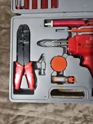 Kit Soldador Eléctrico y Herramientas