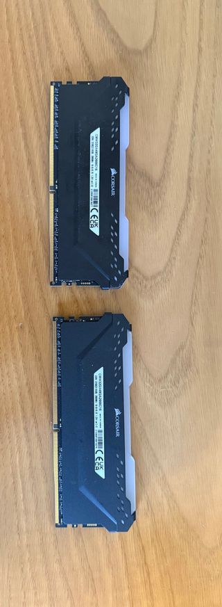 Corsair Vengeance RGB PRO DDR4 32GB (2x16GB)
