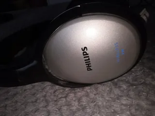 Auriculares Philips Inalámbricos FM