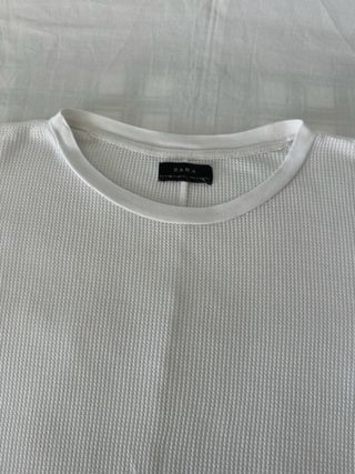 Camiseta Zara blanca de vestir
