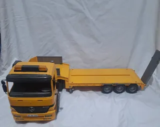 Camion Bruder Piattaforma