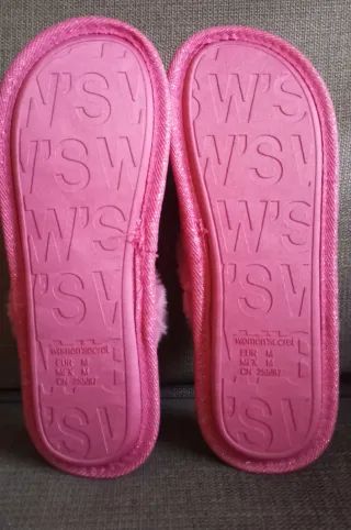 Zapatillas rosas de peluche