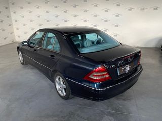 Mercedes-Benz Clase C270 CDI AUTOMATICO  2001