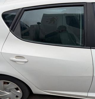 PUERTA TRASERA DERECHA SEAT IBIZA IV 1.6 TDI 2010