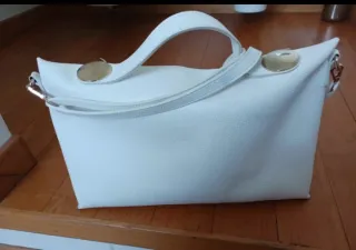 Borsa bianca con tracolla