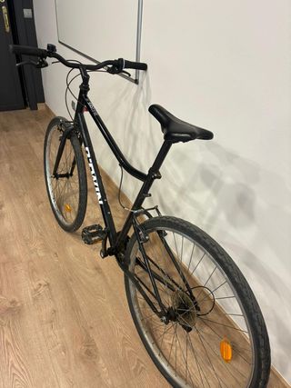 Bicicleta Btwin Riverside 100 Negra