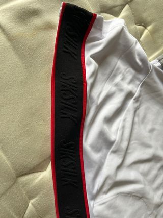 Camiseta SikSilk blanca y gris niño