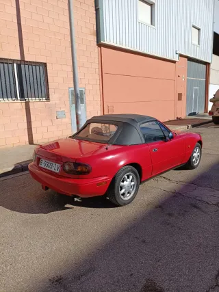 Mazda MX-5 1990