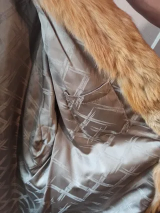 Abrigo Zorr. peleteria natural talla 44.