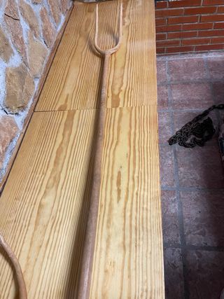 Horquillos  de madera 168 y 150 cm. Hechos a mano.