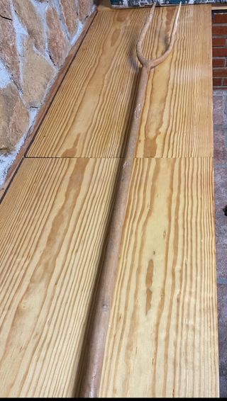 Horquillos  de madera 168 y 150 cm. Hechos a mano.