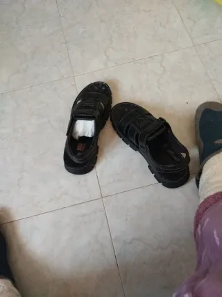 Sandalias negras talla 43 nuevas