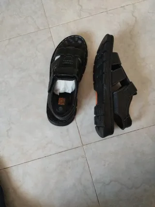 Sandalias negras talla 43 nuevas