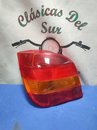 Piloto trasero izquierdo Ford Fiesta