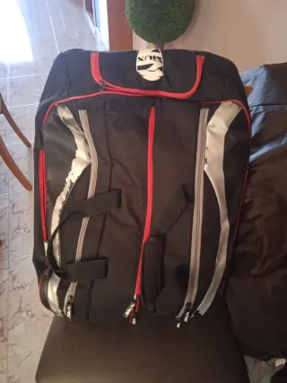 Mochila Pádel Siux Negra y Roja