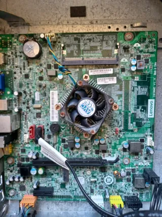 Ordenador Pc Sobremesa Lenovo  S200