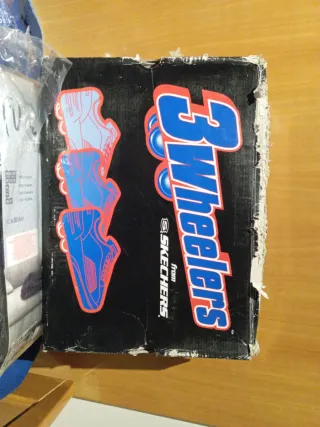 Zapatillas negras con ruedas