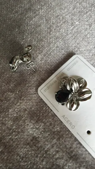 Pendientes Miramira Flor Negra Acero