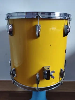 Yamaha FT816 C Tour Custom Tom 16x16 Amarillo