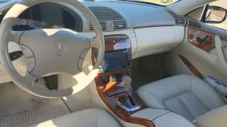 Mercedes-Benz  SL 2004