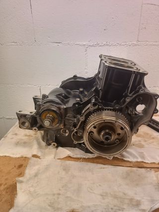 Motor BMW F800R F800GT 2009-2019 cilindros bloque