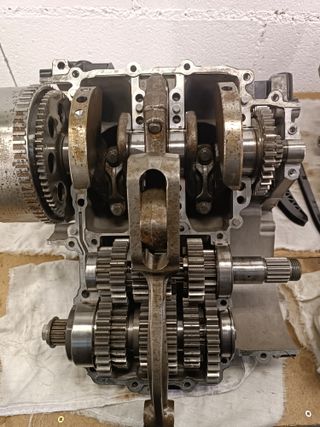 Motor BMW F800R F800GT 2009-2019 cilindros bloque