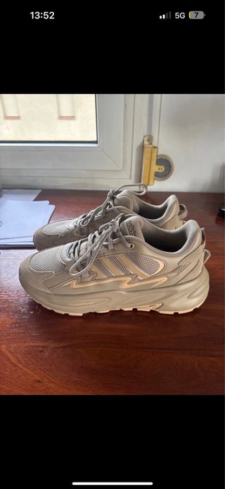 Adidas Ozweego Beige/Marrón Talla 45