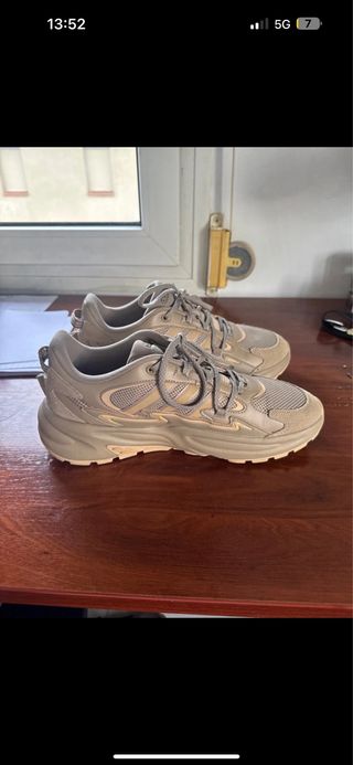 Adidas Ozweego Beige/Marrón Talla 45