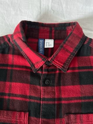 Camisa de cuadros felpa roja y negra