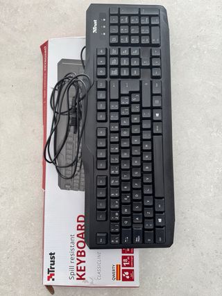 Teclado Trust Negro USB
