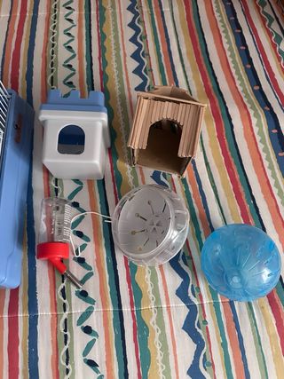 Jaula hámster con accesorios