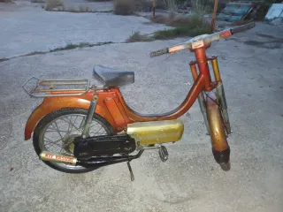 Vespinos t max 500. gl.sc mobyllete Renault laguna