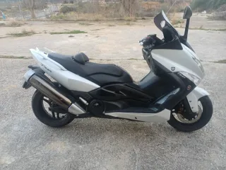 Vespinos t max 500. gl.sc mobyllete Renault laguna