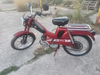 Vespinos t max 500. gl.sc mobyllete Renault laguna