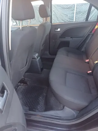 Vespinos t max 500. gl.sc mobyllete .Ford mondeo