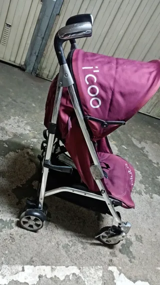 Se vende un carro de niños en buen estadio