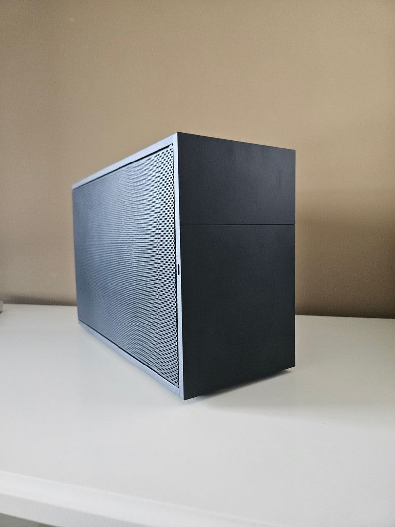 PC Gaming SFF 4080 Super 7800X3D 32GB