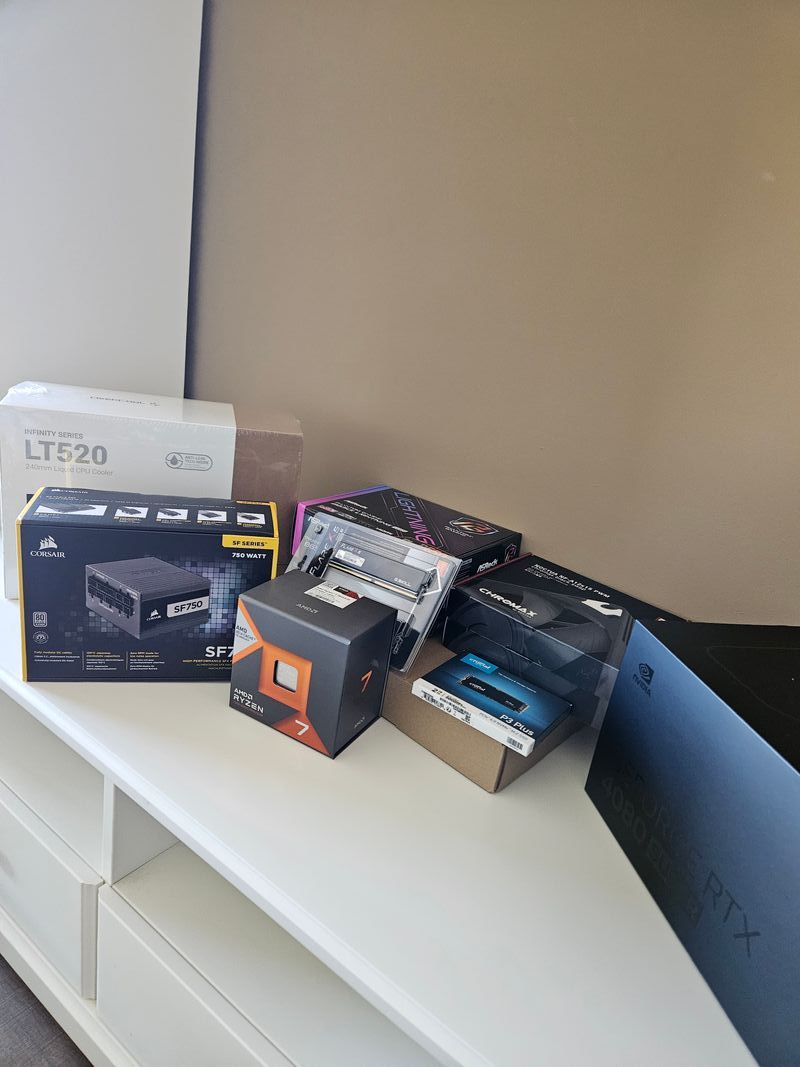PC Gaming SFF 4080 Super 7800X3D 32GB afbeelding 2