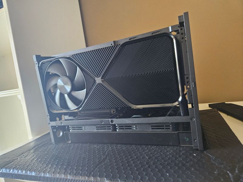 PC Gaming SFF 4080 Super 7800X3D 32GB afbeelding 3